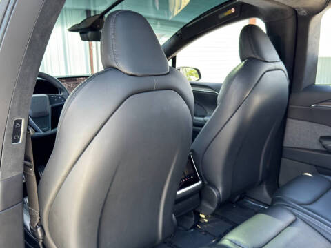 2023 Tesla Model X Standard Range