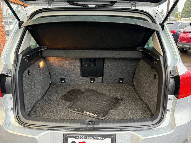 2017 Volkswagen Tiguan 2.0T Wolfsburg Edition 4Motion