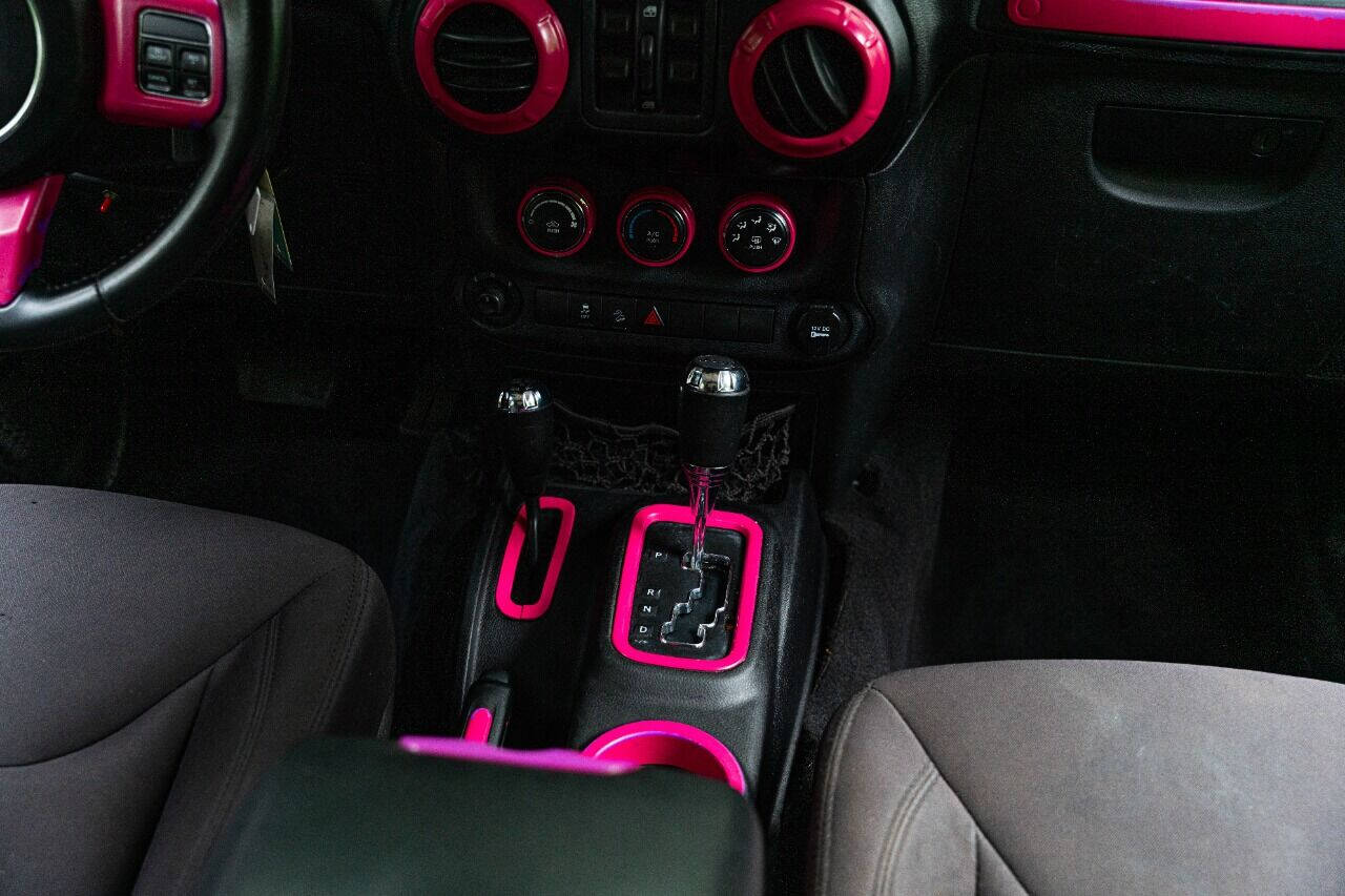 2015 JEEP Wrangler SUV / Crossover - $25,999