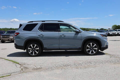 2025 Honda Pilot Touring