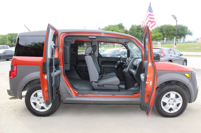2005 Honda Element LX