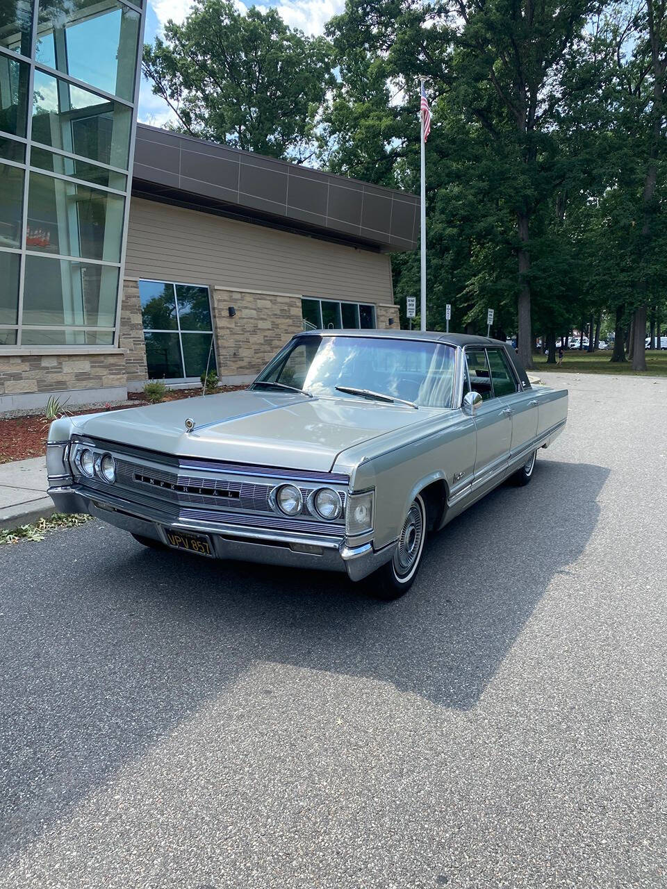 1967 Chrysler Imperial for sale at Vintage Motors USA in Roselle, NJ