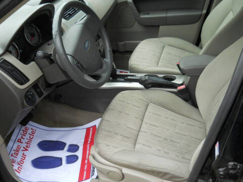 2010 Ford Focus SE