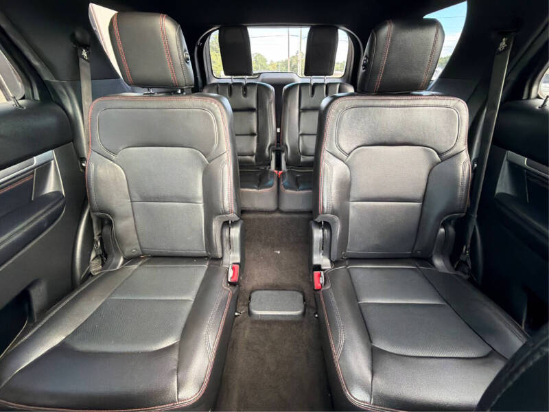 2018 Ford Explorer Sport