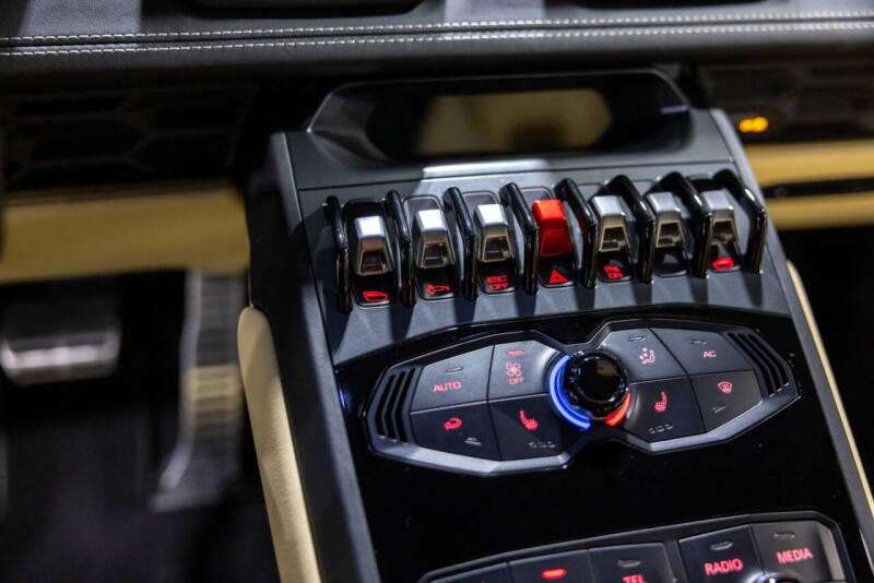 2016 Lamborghini Huracan LP 610-4