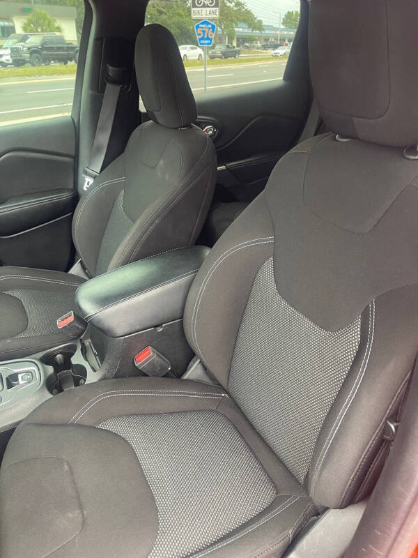 2021 Jeep Cherokee Latitude