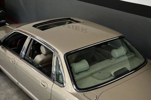 1999 Jaguar XJR