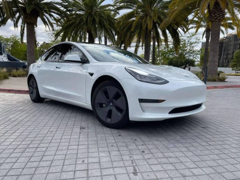 2021 Tesla Model 3 Standard Range Plus