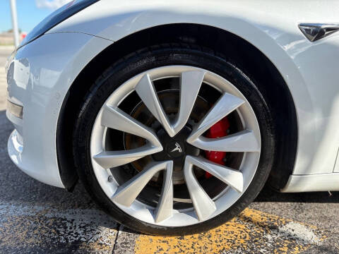 2019 Tesla Model 3 Long Range