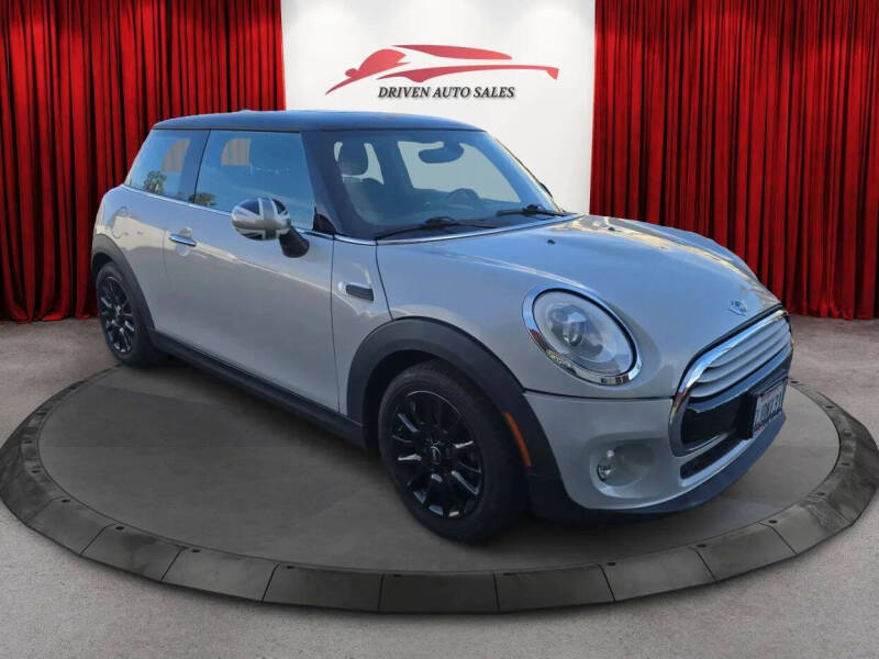 2015 MINI Hardtop 2 Door Cooper
