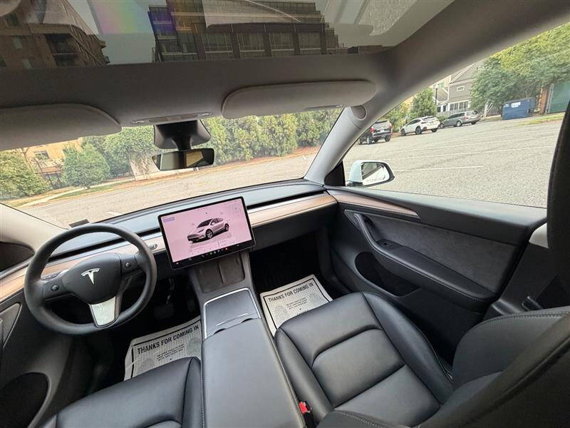 2024 Tesla Model Y Long Range