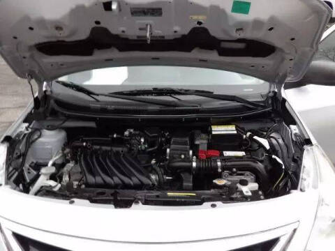 2015 Nissan Versa 1.6 S