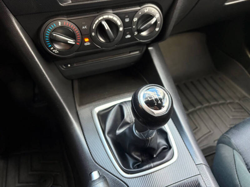 2014 Mazda MAZDA3 i Sport