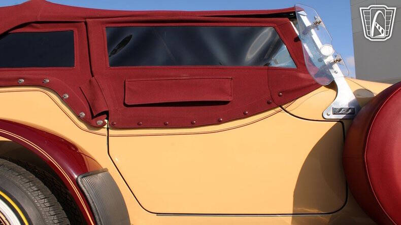1974 Excalibur Phaeton