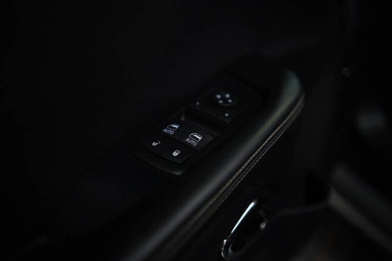 2015 Dodge Challenger SRT Hellcat
