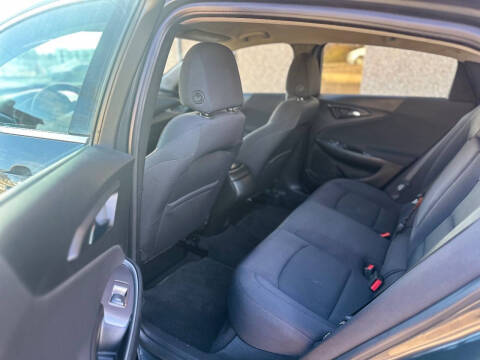 2017 Chevrolet Malibu LS