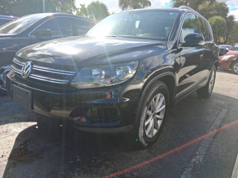 2017 Volkswagen Tiguan 2.0T Wolfsburg Edition