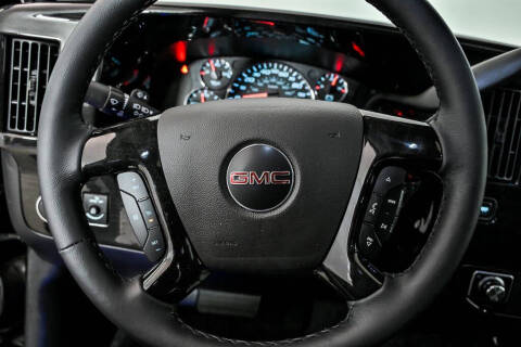 2026 GMC Savana 2500