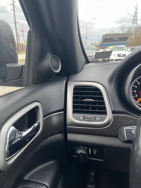 2018 Jeep Grand Cherokee Laredo