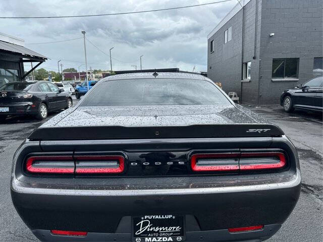 2015 Dodge Challenger SRT 392