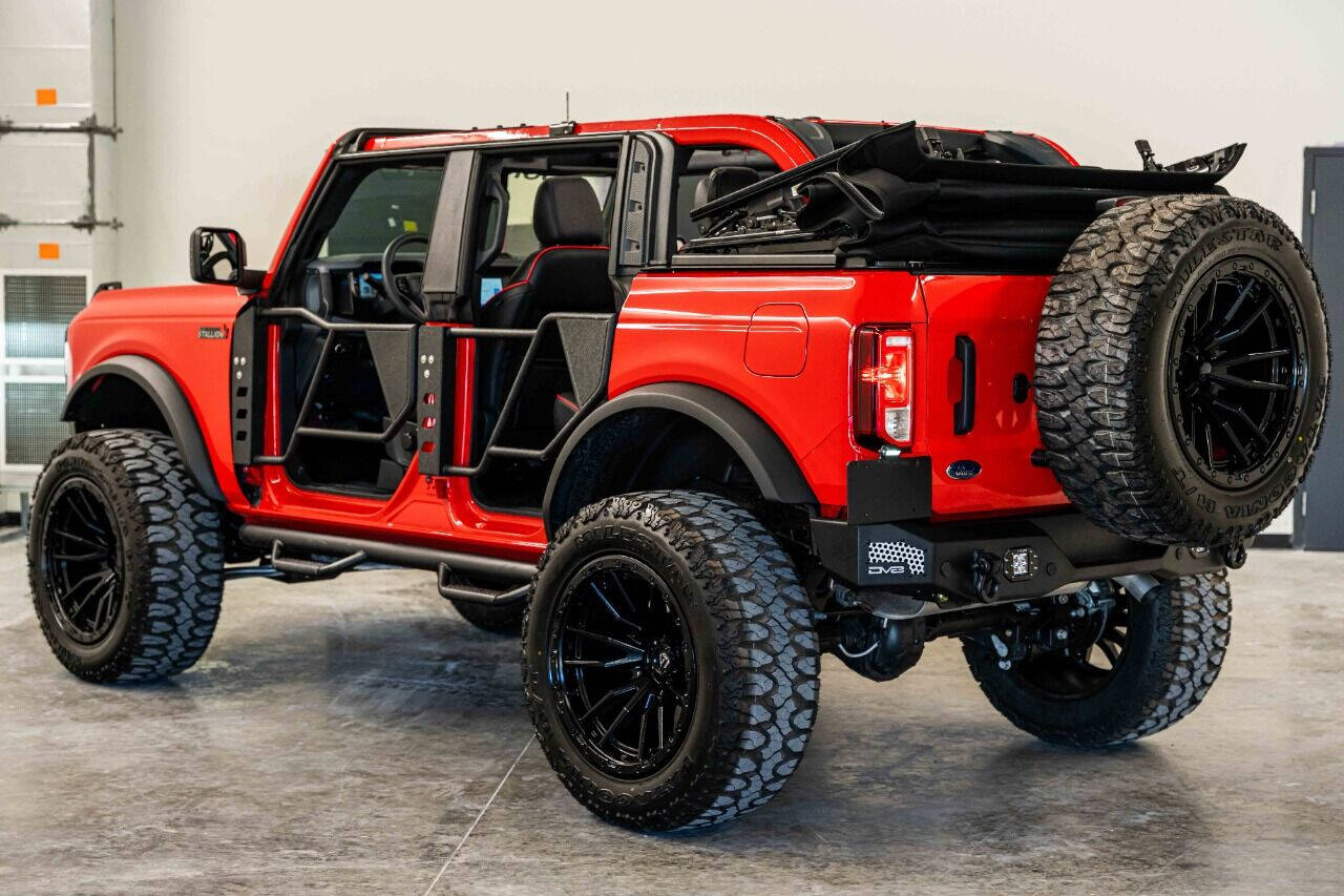 2023 FORD Bronco SUV / Crossover - $67,999