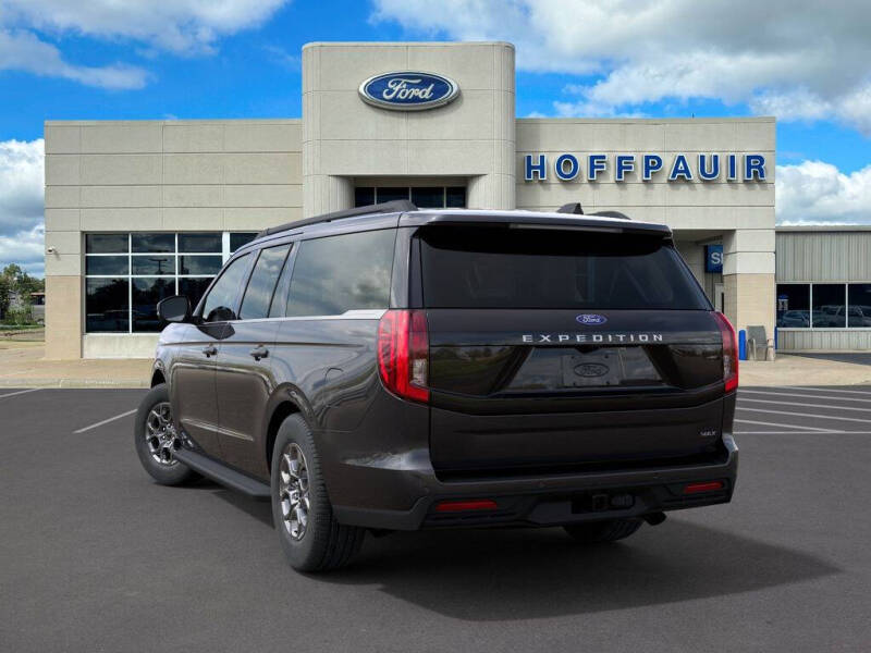 2027 Ford Expedition MAX Active