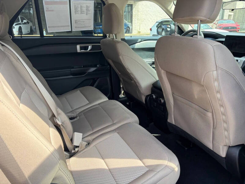 2022 Ford Explorer
