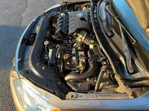 2015 Nissan Sentra SR