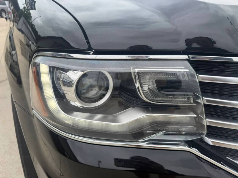 2016 Lincoln Navigator Select