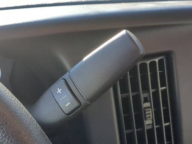 2025 Chevrolet Express 2500