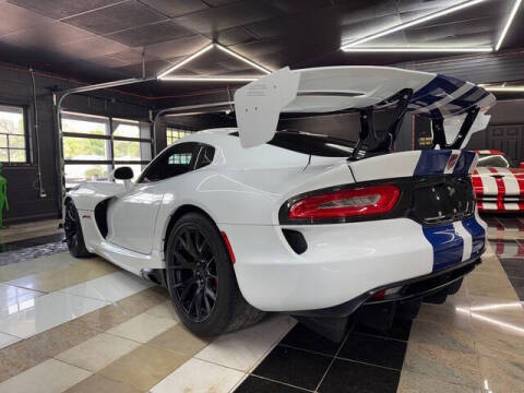 2016 Dodge Viper GTC