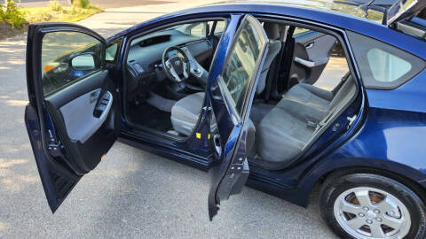 2012 Toyota Prius Two