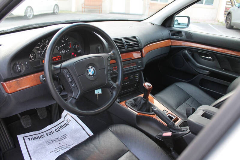 1997 BMW 5 Series 528i