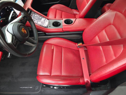 2020 Porsche Taycan Turbo