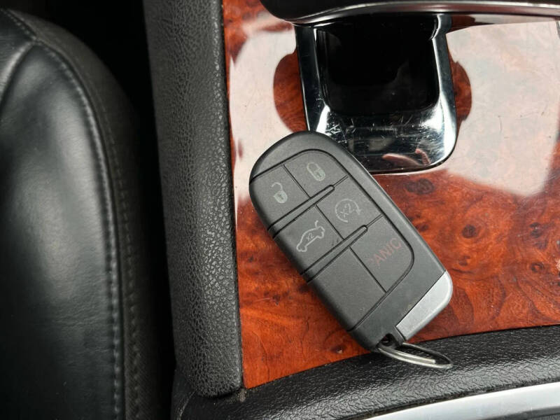 2012 Chrysler 300 Limited