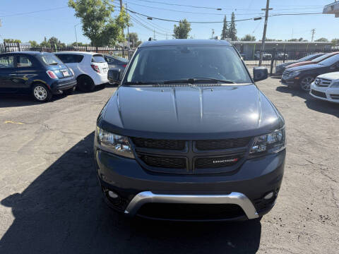 2018 Dodge Journey Crossroad