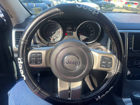 2011 Jeep Grand Cherokee Laredo X