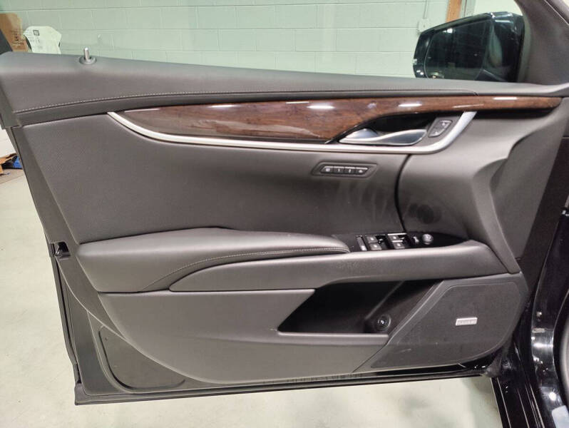 2015 Cadillac XTS Luxury