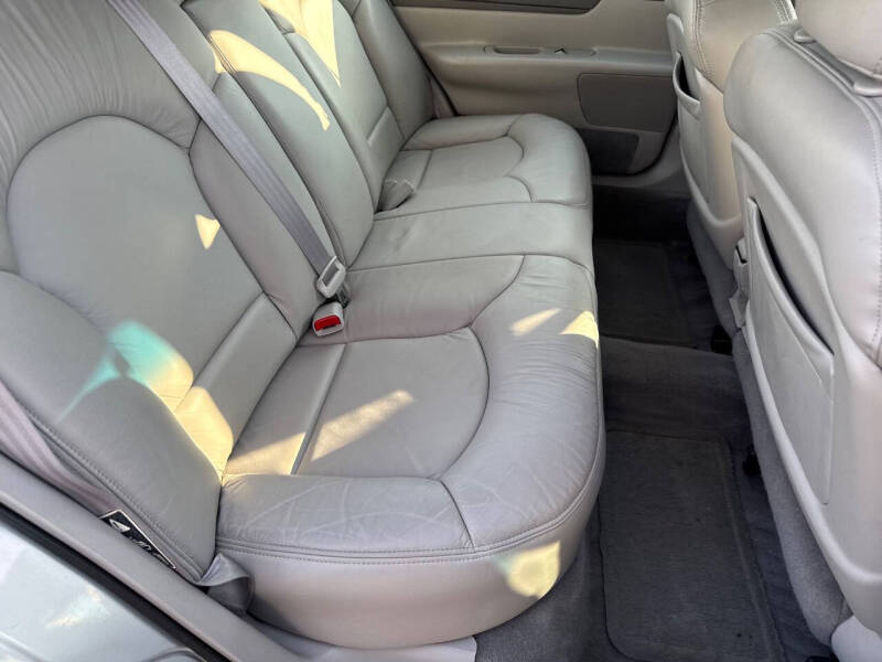 2000 Lincoln Continental