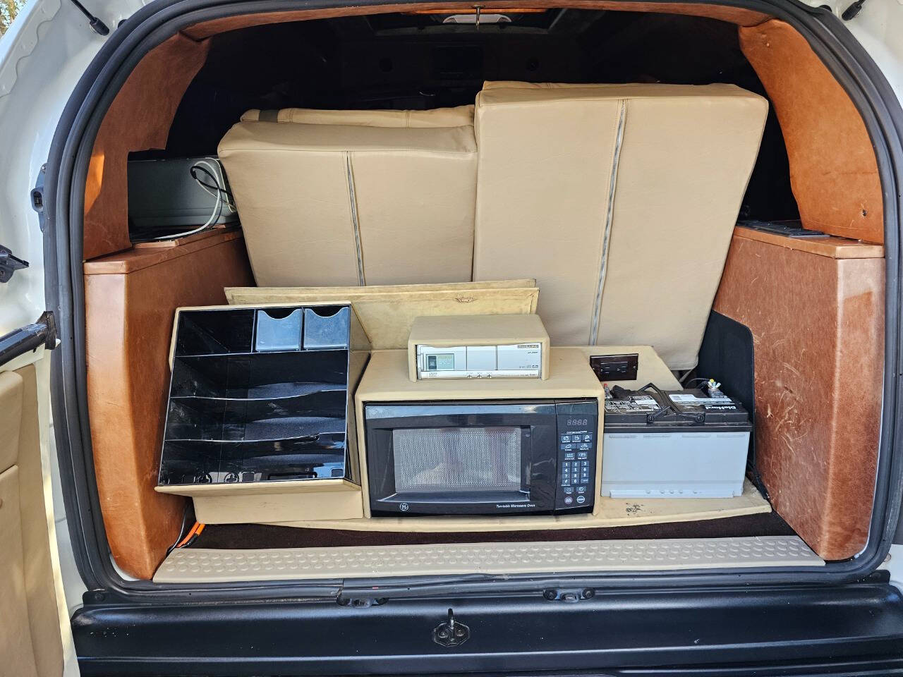 2005 Ford Excursion 19
