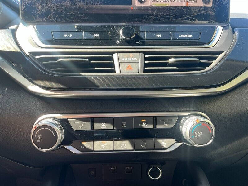 2024 Nissan Altima 2.5 SR