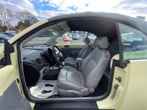 2006 Volkswagen New Beetle Convertible 2.5 PZEV