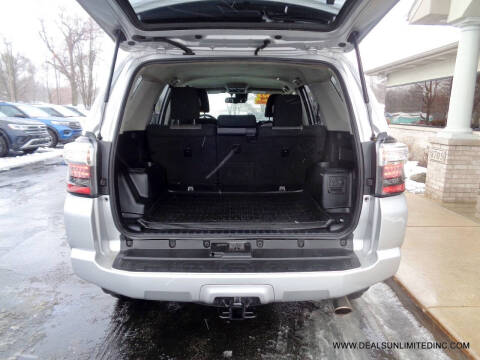 2021 Toyota 4Runner SR5