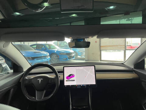 2020 Tesla Model 3 Standard Range Plus