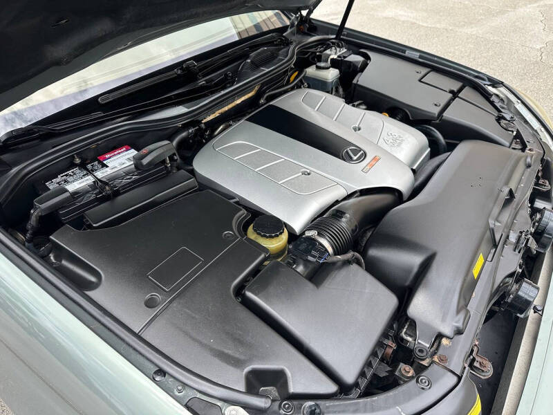 2003 Lexus LS 430