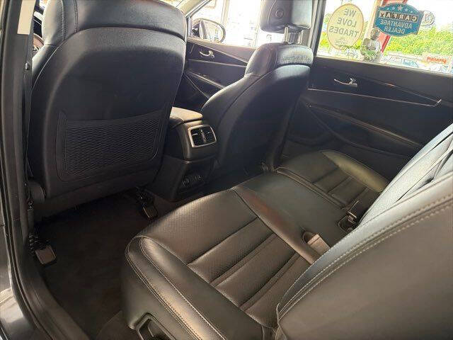 2017 Kia Sorento LX