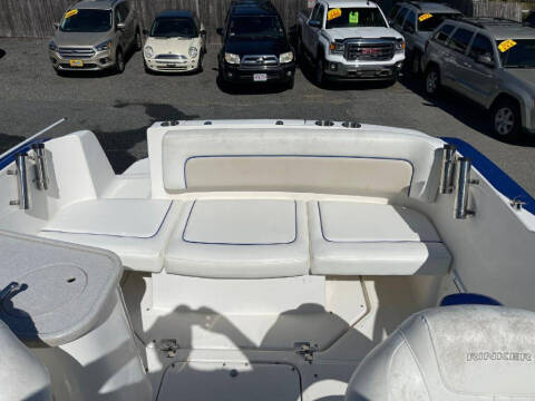 2006 Rinker 232 CAPTIVA