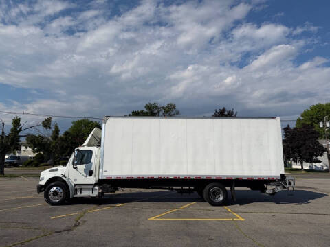 2021 Freightliner M2 106