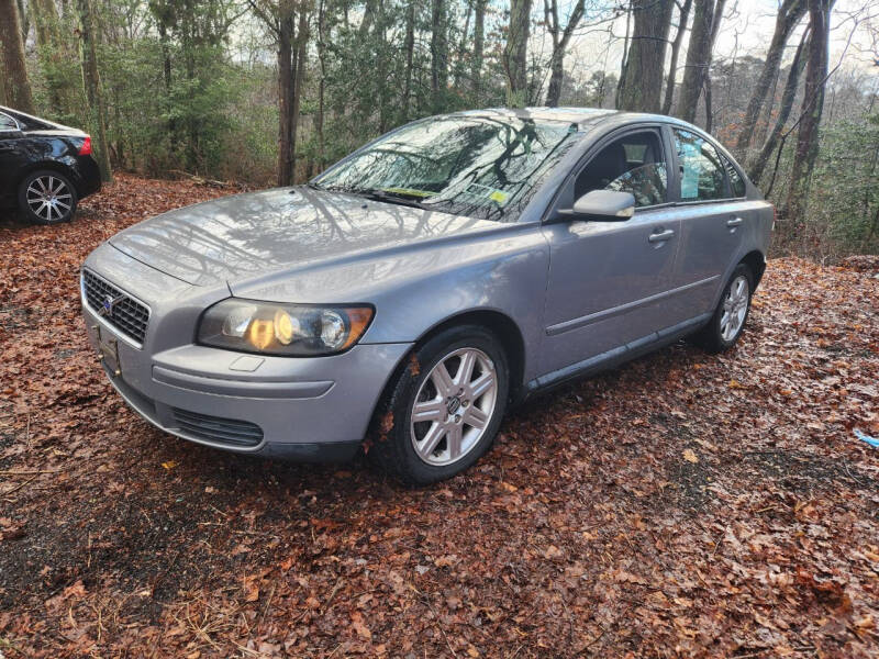 2006 Volvo S40 for sale at CRS 1 LLC in Lakewood NJ