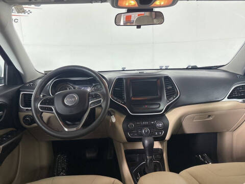 2020 Jeep Cherokee Latitude